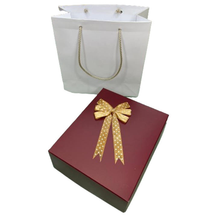 Set pentru cadou cutie si punga - Nicas - cutie carton visiniu cu fundita aurie 12, 5x15x6 cm - punga cadou 17x17x7 cm - Tip i + P17