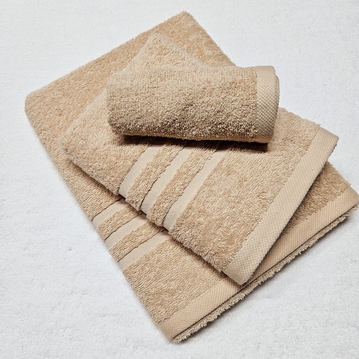 Pachet pentru Studenti, set 3 prosoape, model ROMA, bumbac, 450g/mp, Bej