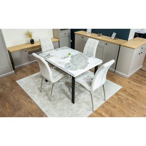 Seturi mese si scaune, coltare