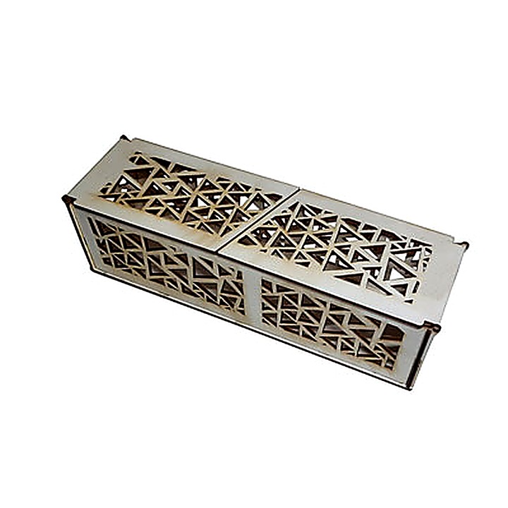 Díszes, gravírozott fa bortartó doboz, 30x10x10cm