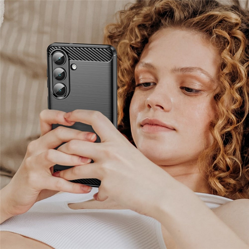 Husa compatibila cu Samsung Galaxy S25, TPU Slim, Protectie Anti Soc, Aspect Fibra de Carbon, Negru