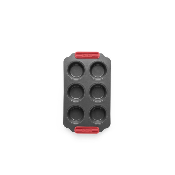 Forma de copt briose Lekue 1009478, 6 briose, 31x18x3, 7 cm, Strat antiaderent ceramic, Otel carbon, +4°C / +240°C, Negru/Rosu