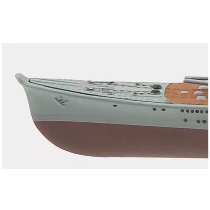 Macheta crucisator greu Mikuna 1942 - EagleMoss scara 1:1100