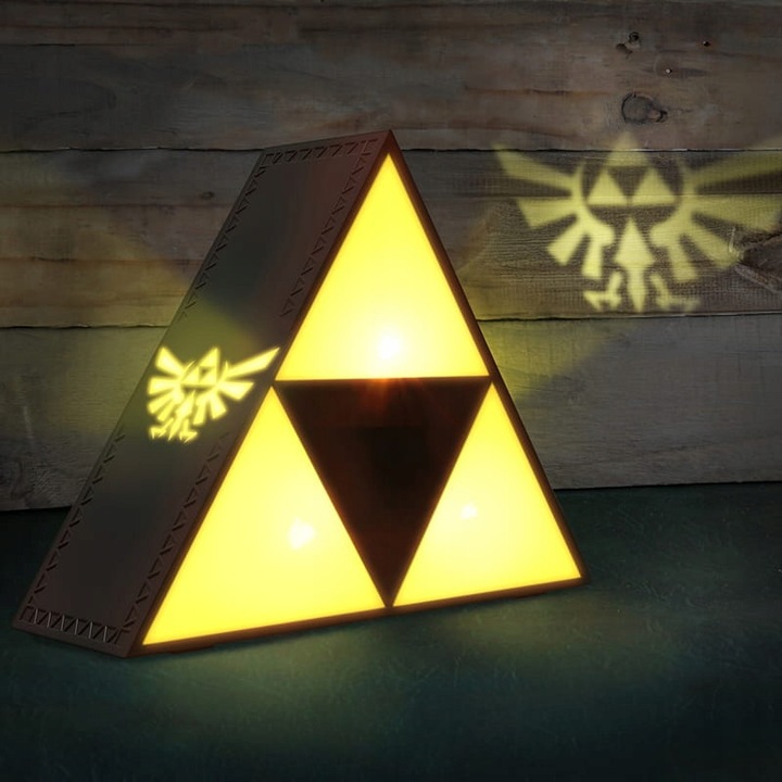 Triforce éjjeli lámpa, Paladone, 25x8x19cm, műanyag, hivatalosan licencelt