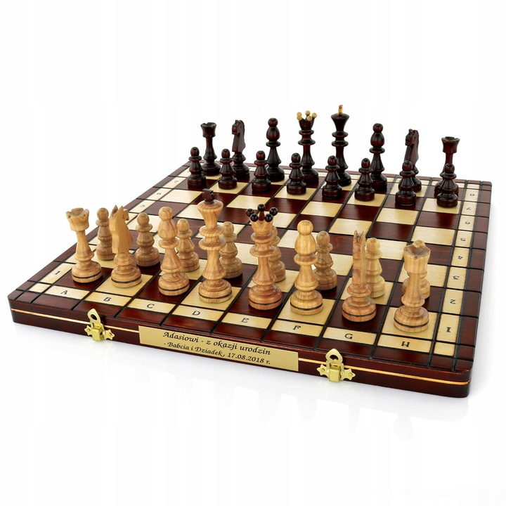 Set sah din lemn cu cutie personalizata, Square, 35x35cm, figuri lacuite, greutate 0,9kg