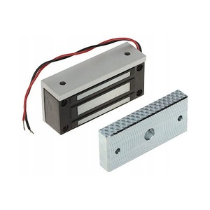 Контрол на достъпа и аксесоари