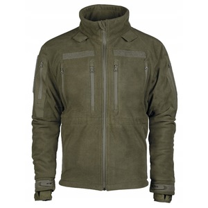 Jachete si geci sport barbati