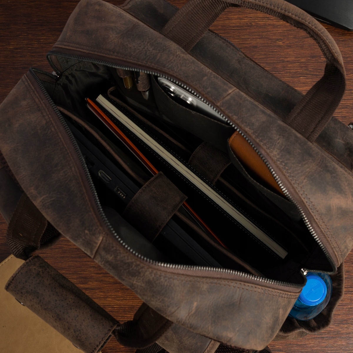 Rucsac din piele pentru laptop 15,6", maroniu, cu multiple compartimente, set organizatoric, Beltimore