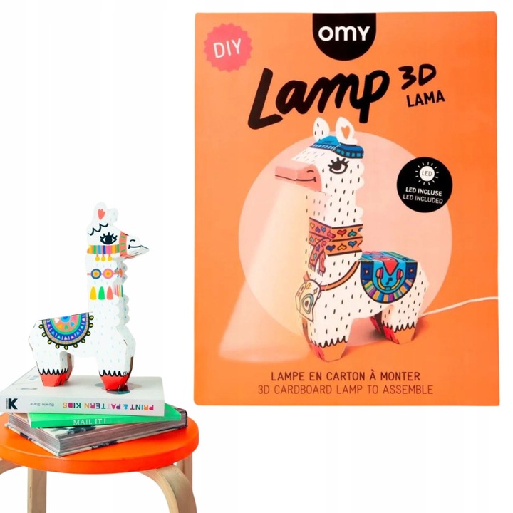 Set creativ DIY lampa 3D OMY - Lama, 4 planse, 6 autocolante, 28x16,5x5,5cm
