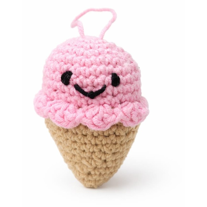 Horgolt fagylalt kulcstartó - rózsaszín - Kézzel készített, aranyos ajándék gyerekeknek vagy barátoknak