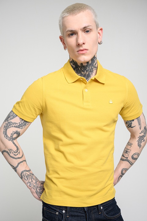 United Colors of Benetton, Tricou polo regular fit cu aplicatie logo discreta, Galben sofran