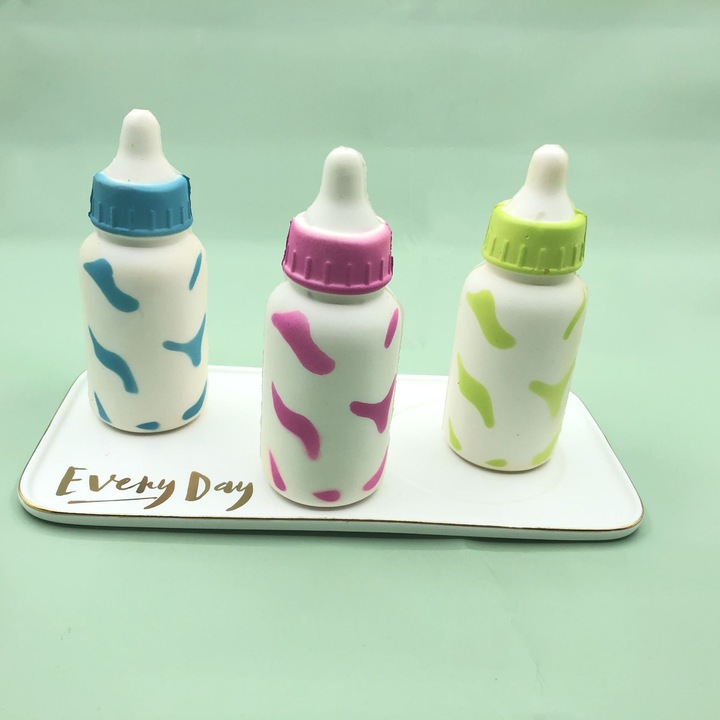 Interaktív játék gyerekeknek, színes, lassan visszatérő üveg, szett