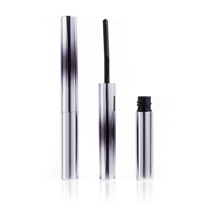 Mascara cu tija din inox, perie din silicon, rezistent la estompare, 2g