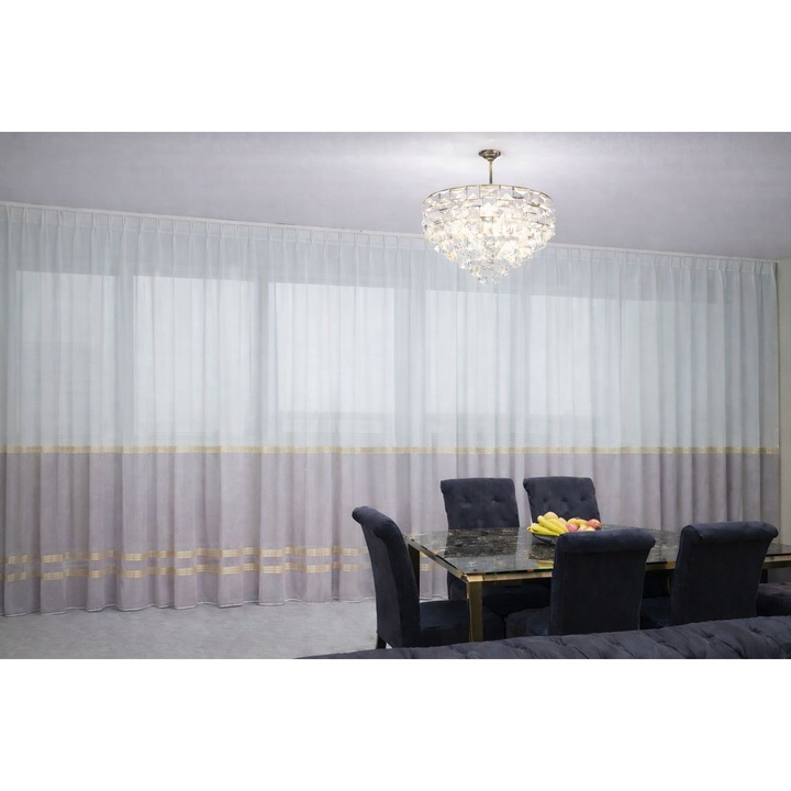 Tüllfüggöny lila betéttel és arany szalaggal, ráncolószalaggal készítve, 550 x 250 cm