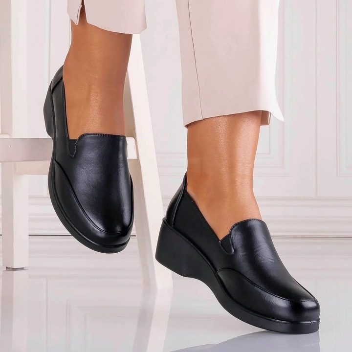 Pantofi dama cu platforma Negri din Piele Ecologica Adamya, Negru