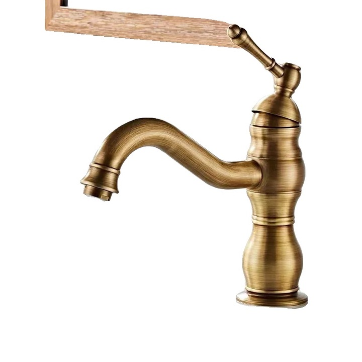 Csaptelep, króm felület, modern design, mosogatópultra szerelhető, rövid