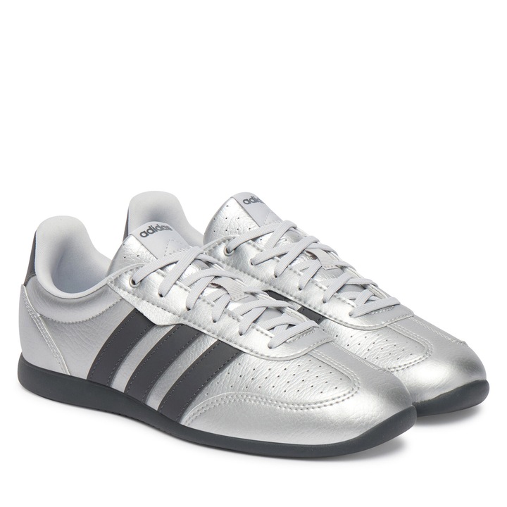 Női tornacipő, Adidas, ökológiai bőr, ezüst