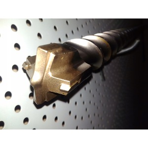 Seturi si accesorii pentru gaurit si insurubat