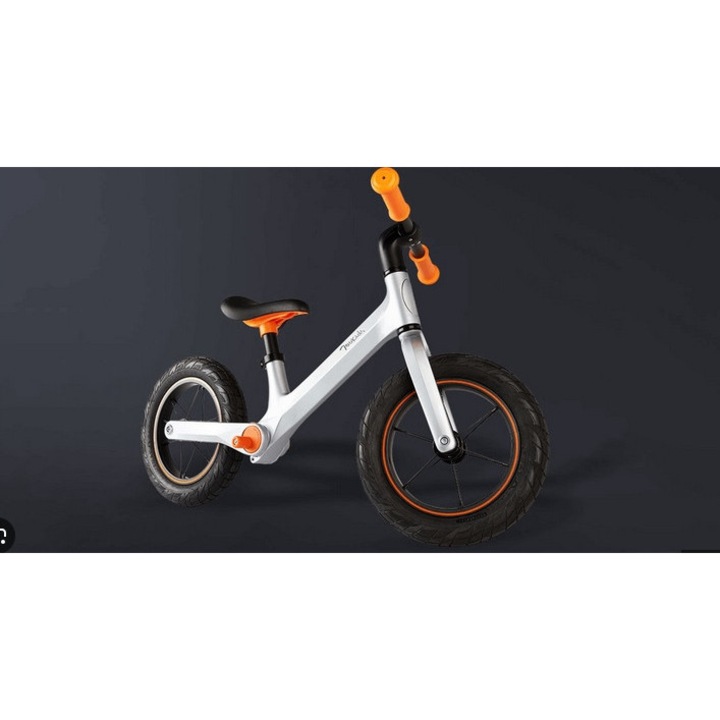 Gyermek futóbicikli 12", modern design, 80-120 cm, 3 kg súly, pneumatikus kerekek