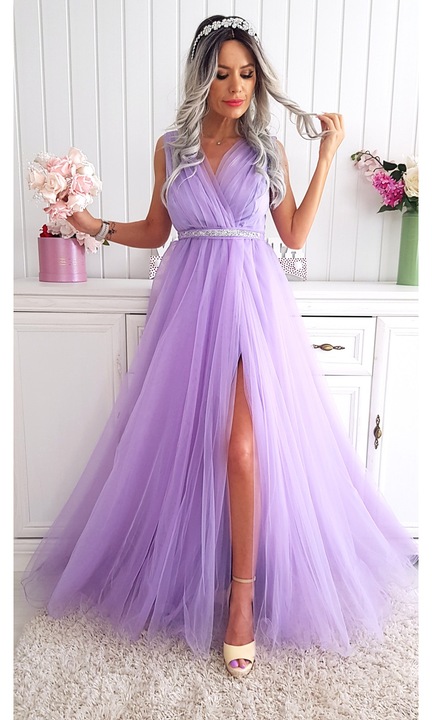 Лилава рокляfwqfwq, Лилав