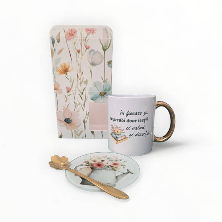 Set cana ceramica cu toarta aurie si suport cana din sticla, mesaj “In fiecare zi nu predai doar lectii ci valori si directii”, design carte cu flori de camp si litera D florala, galben albastru roz, cadou pentru profesoara si invatatoare
