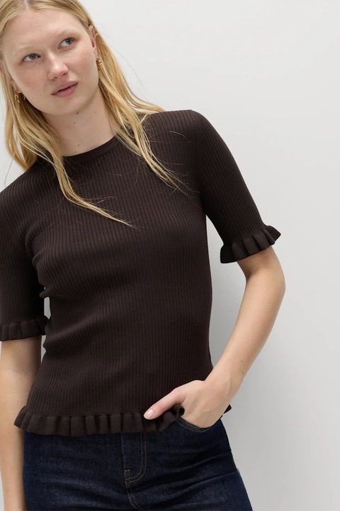Marks & Spencer, Pulover slim fit cu terminatii cu volane, Maro inchis