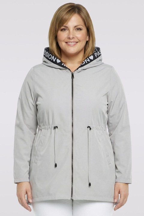 Világosszürke kabát