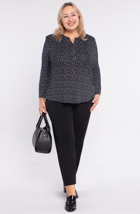 Bluza neagra cu frunze albe