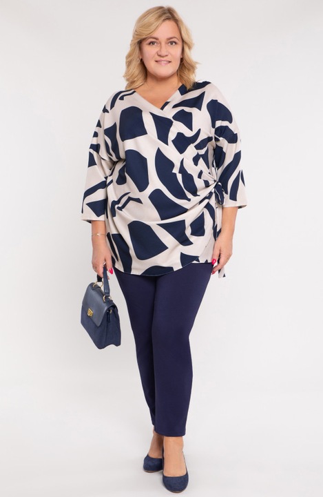 Bluza cu nod si modele bej si bleumarin