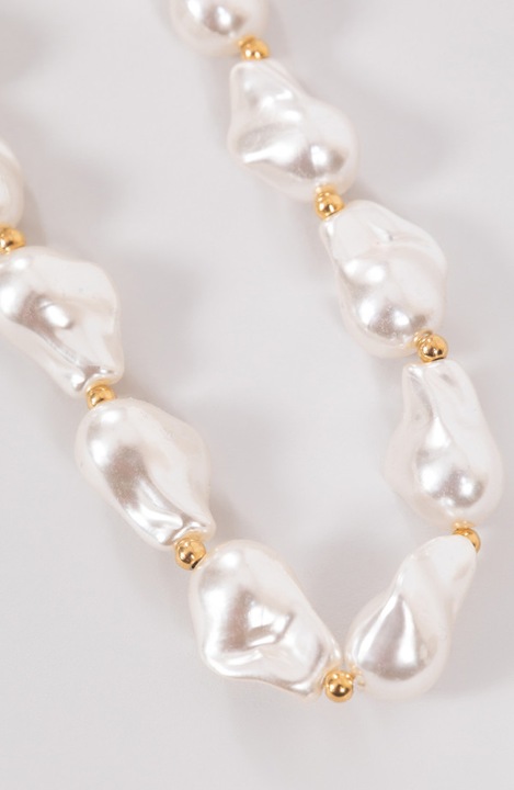 Colier MDR24 perle albe, cu accente aurii, lungime ajustabilă, material otel