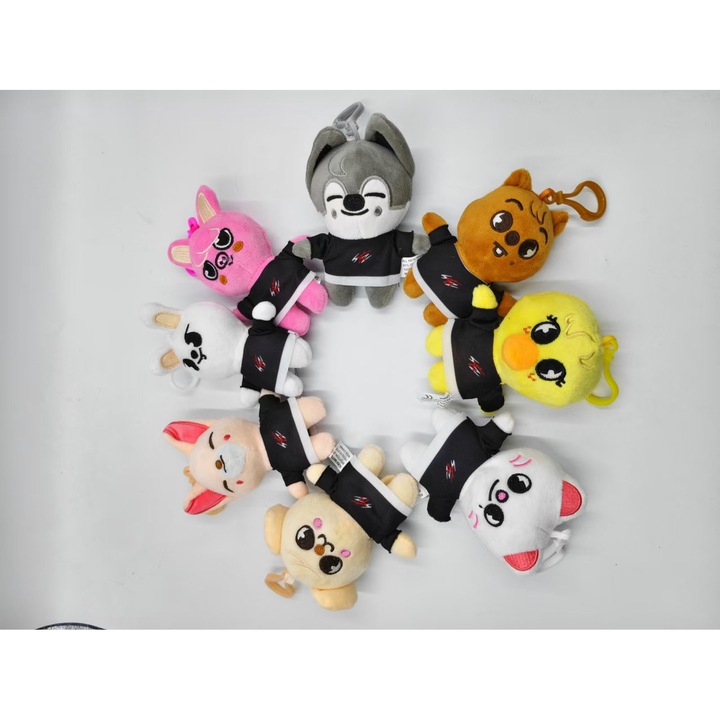 Set de 8 brelocuri cu animale de plus, jucarii de plus, multicolor