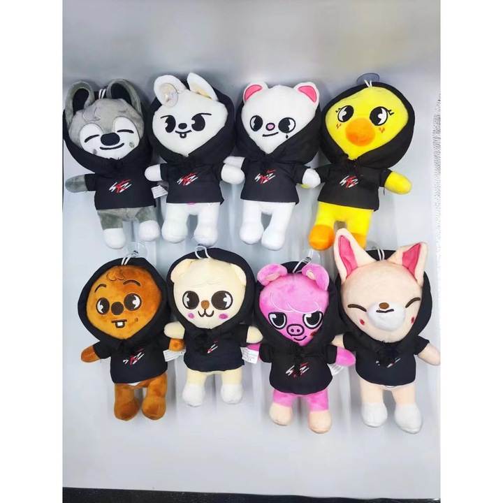 Set de 8 jucarii de plus animale salbatice, foarte moi, cu gluga