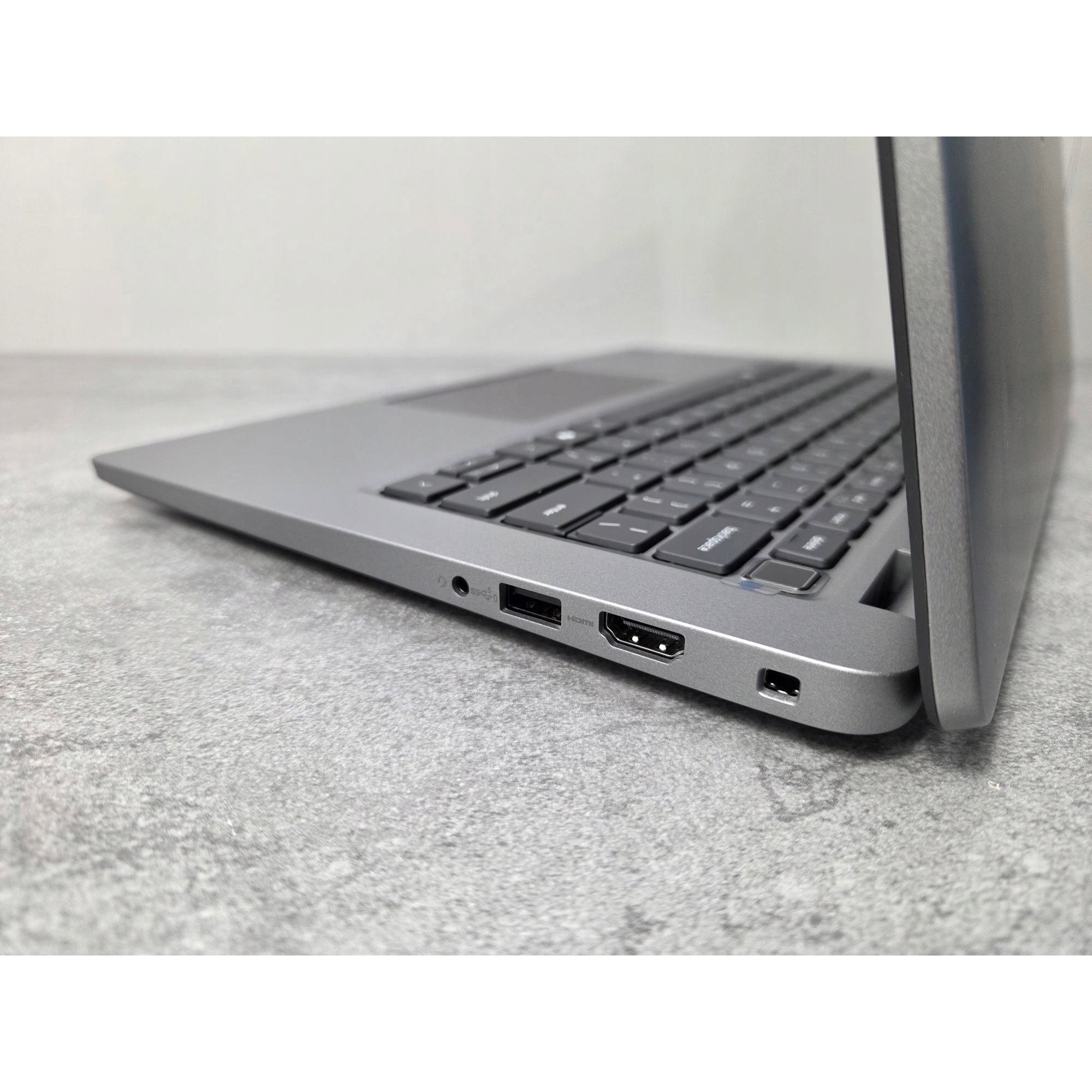 Laptop Dell Latitude 14, Core Ultra 5 135U, 32GB RAM, 1TB SSD, FHD, touchscreen, 14 inch