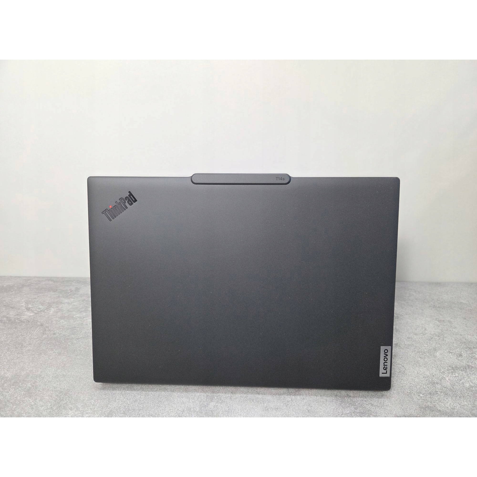 Laptop Lenovo ThinkPad T14s Gen 6, Intel Core Ultra 5 225U, 16GB RAM, SSD 512GB, 14", 400 nits, Windows 11 Professional