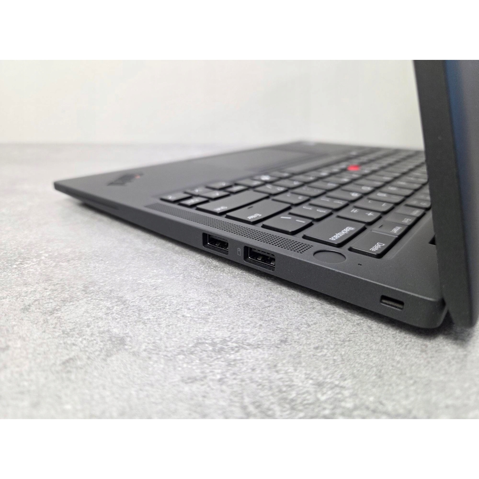 Laptop Lenovo ThinkPad T14s Gen 6, Intel Core Ultra 5 225U, 16GB RAM, SSD 512GB, 14", 400 nits, Windows 11 Professional