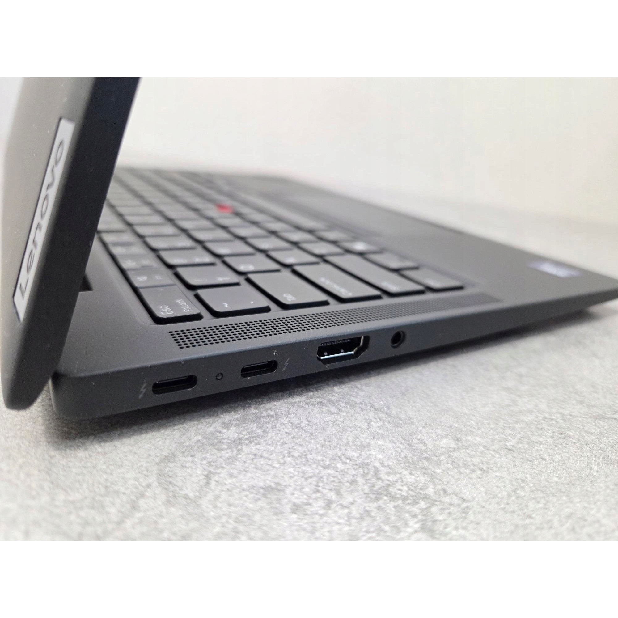 Laptop Lenovo ThinkPad T14s Gen 6, Intel Core Ultra 5 225U, 16GB RAM, SSD 512GB, 14", 400 nits, Windows 11 Professional