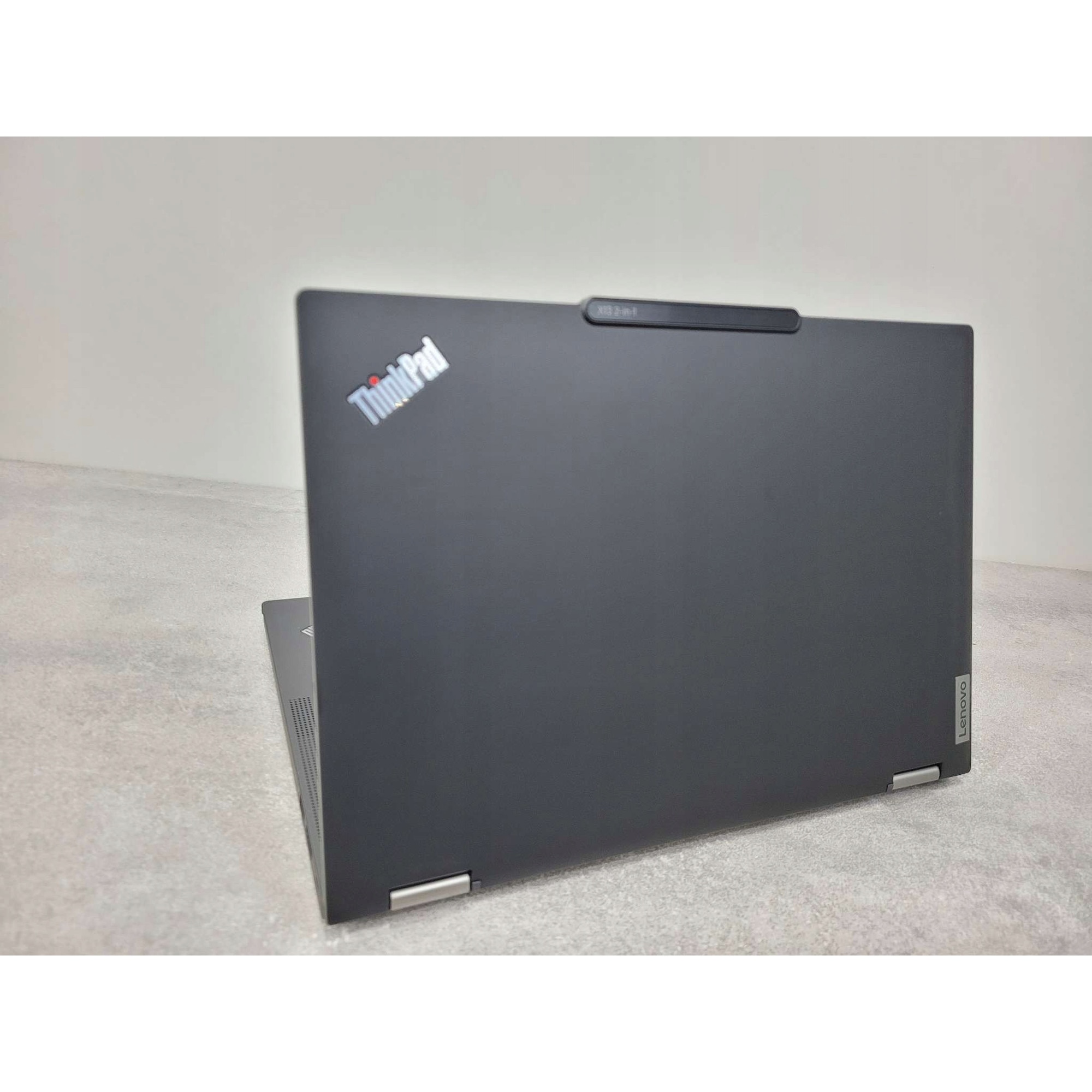 Laptop Lenovo ThinkPad X13 2 in 1, Core Ultra 5 135U, 16GB RAM, 512GB SSD, 13,3" WUXGA, 1,21 kg