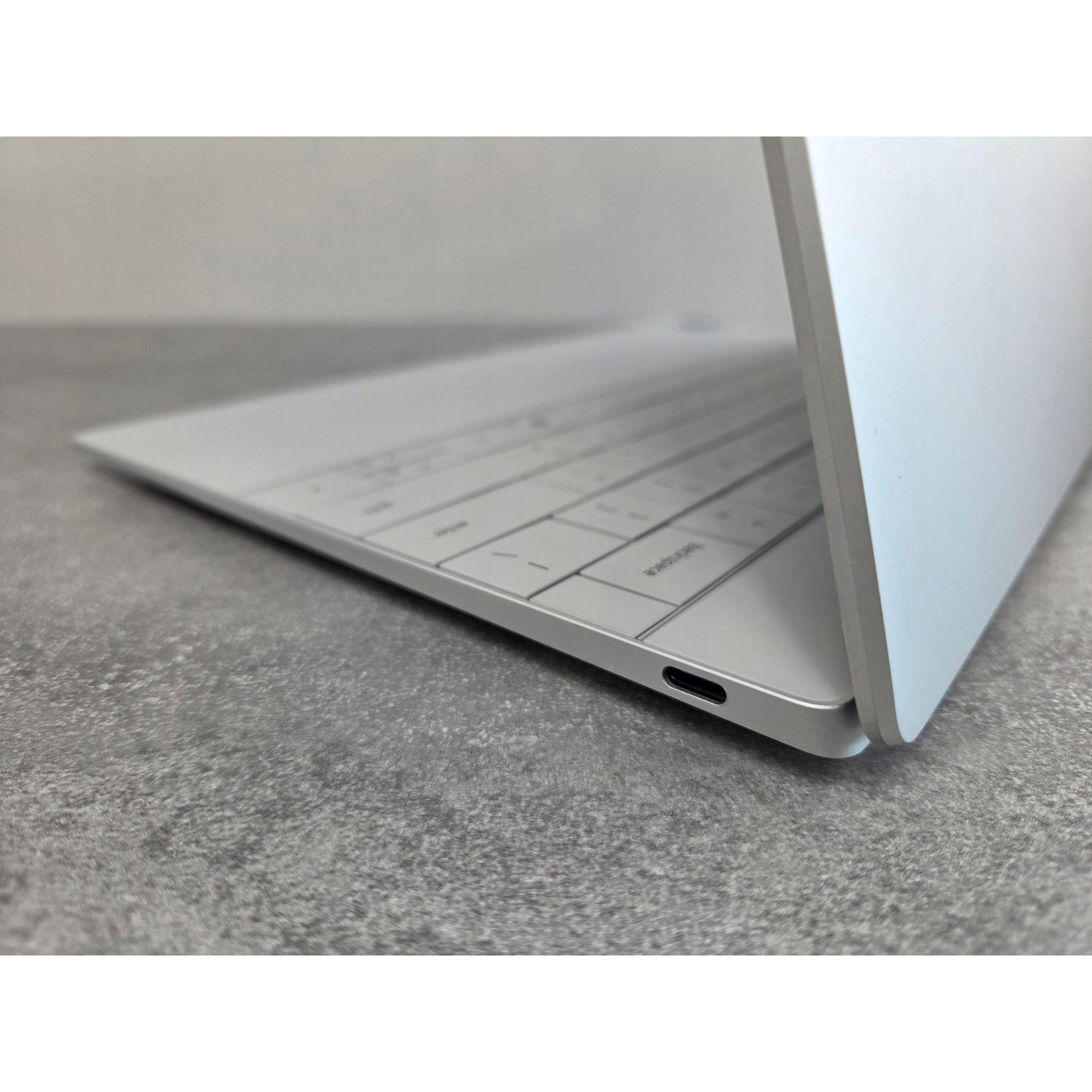Laptop Dell XPS 13,4", Intel Core Ultra 7, 16GB RAM, 1TB SSD, FHD+