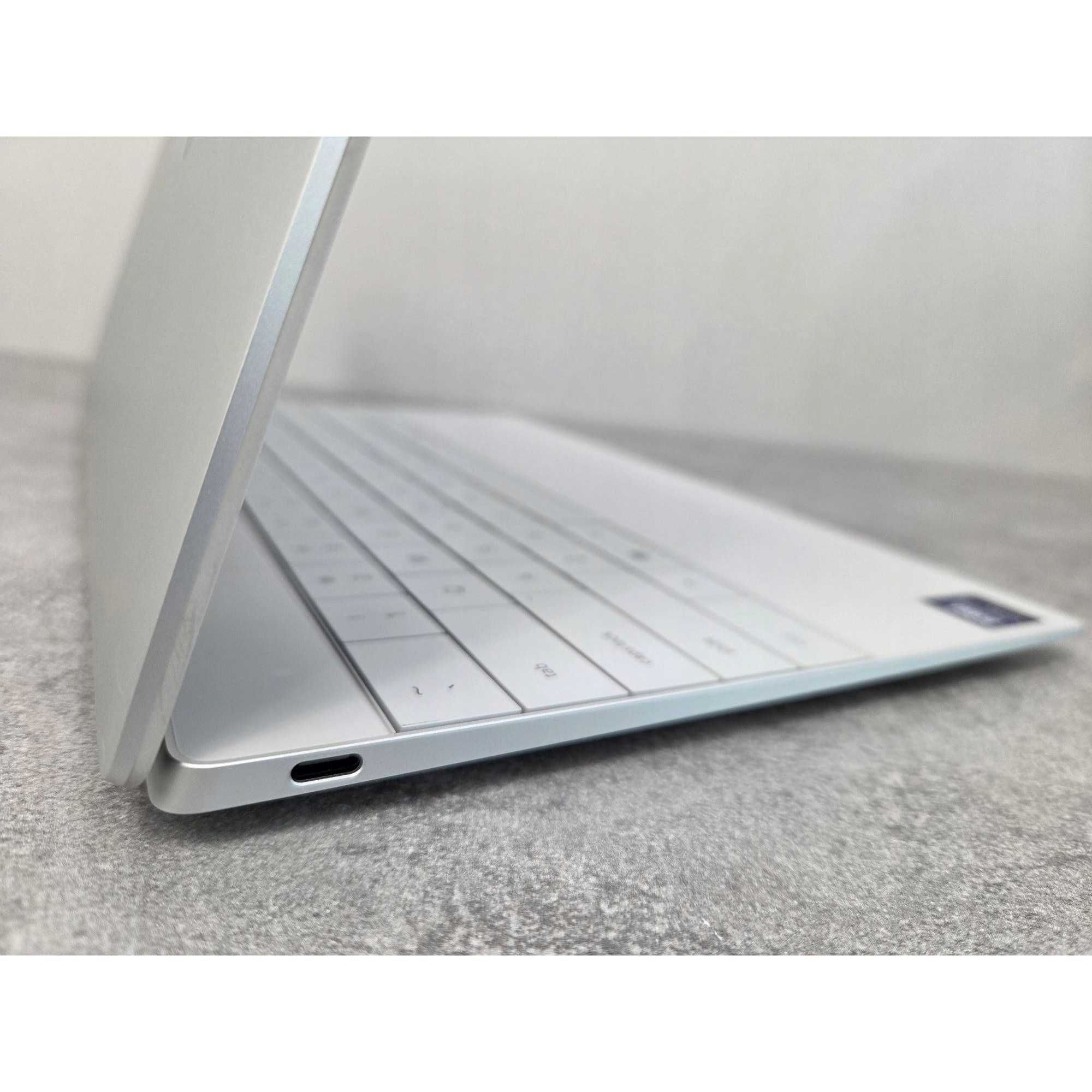 Laptop Dell XPS 13,4", Intel Core Ultra 7 258V, 32GB RAM, 1TB SSD, OLED, 2880x1800
