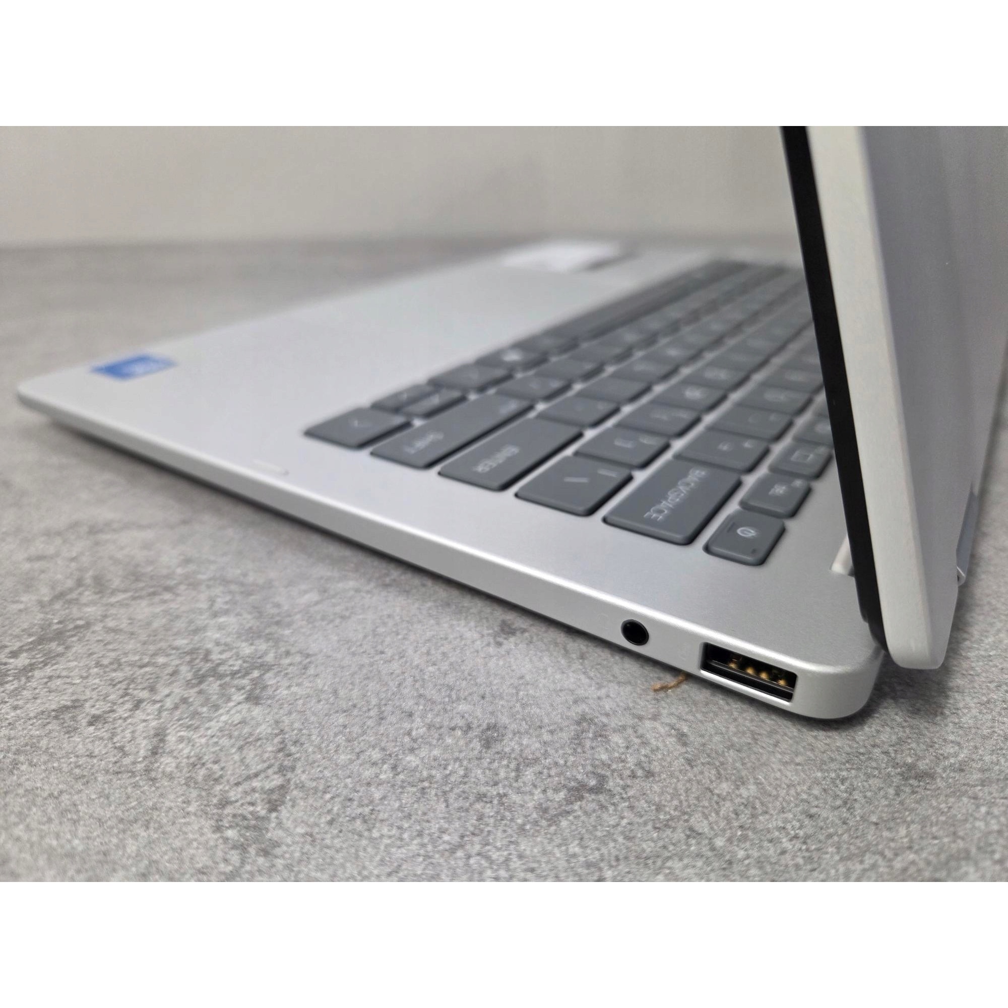 Laptop 2in1 HP OmniBook 5 Flip, Intel Core 7 150U, 16GB RAM, 512GB SSD, 14" FHD, Windows 11 Pro