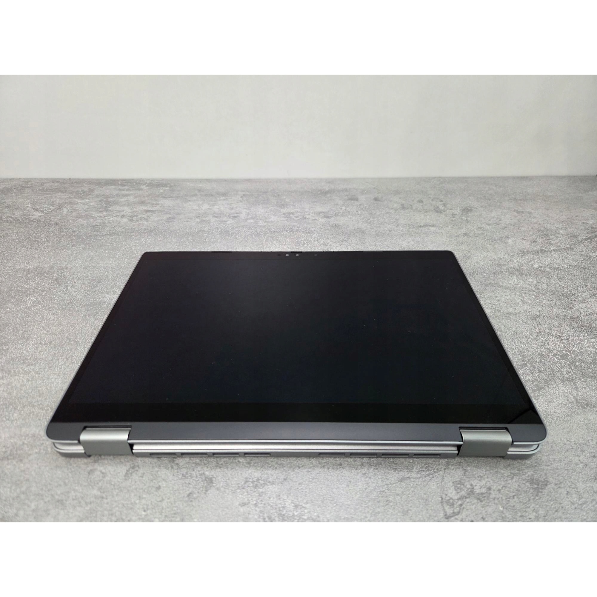 Laptop Dell Latitude 13 5350 2 in 1, Intel Core Ultra 5 135U, 32GB, 2TB SSD, FHD, 13,3"