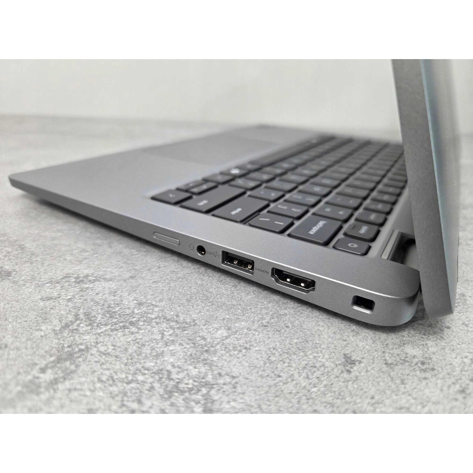 Laptop Dell Latitude 13 5350 2 in 1, Intel Core Ultra 5 135U, 32GB, 2TB SSD, FHD, 13,3"