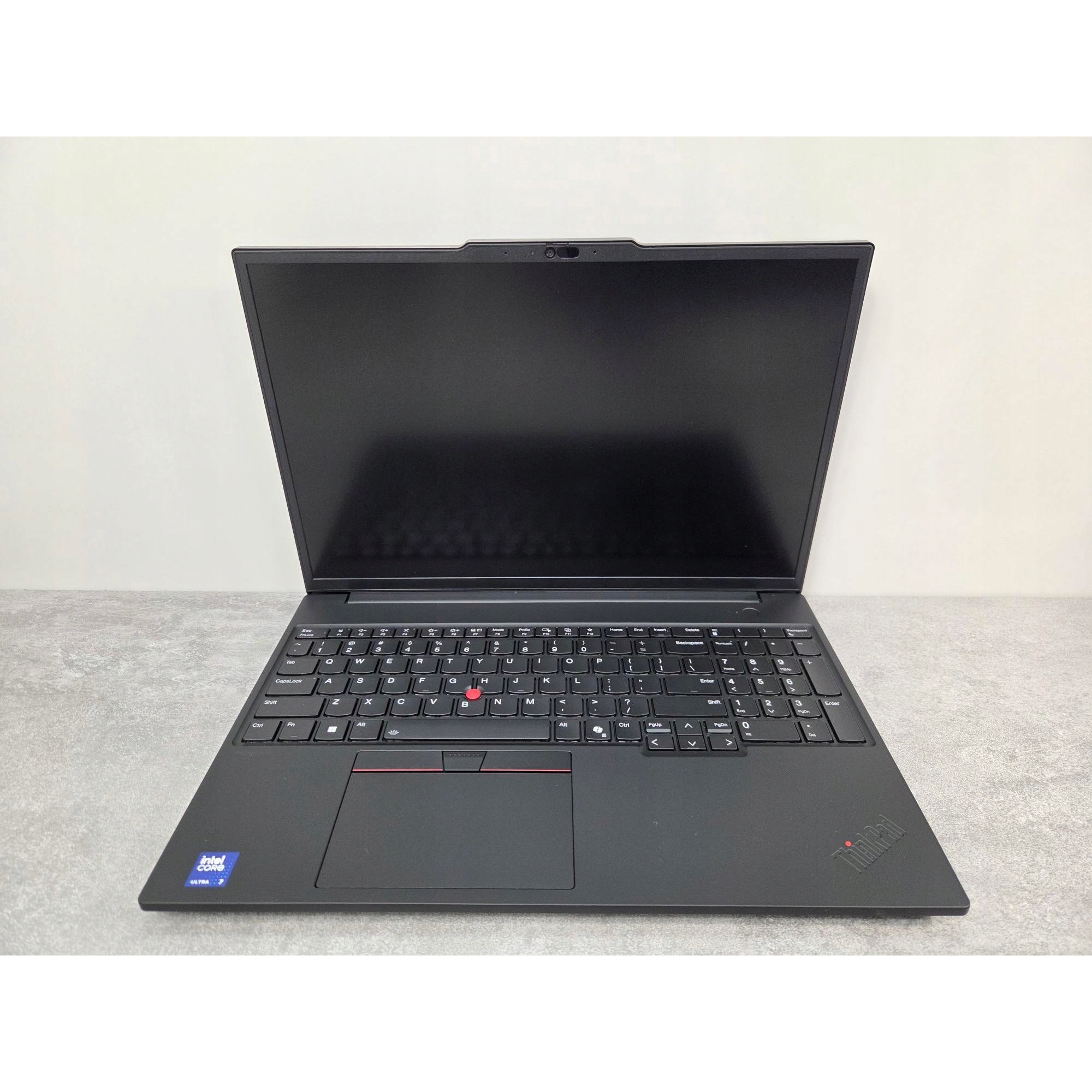 Laptop Lenovo ThinkPad P16s Gen 3, Intel Core Ultra 7, 16GB RAM, 512GB SSD, NVIDIA RTX 500, 16" touchscreen, 1.82kg