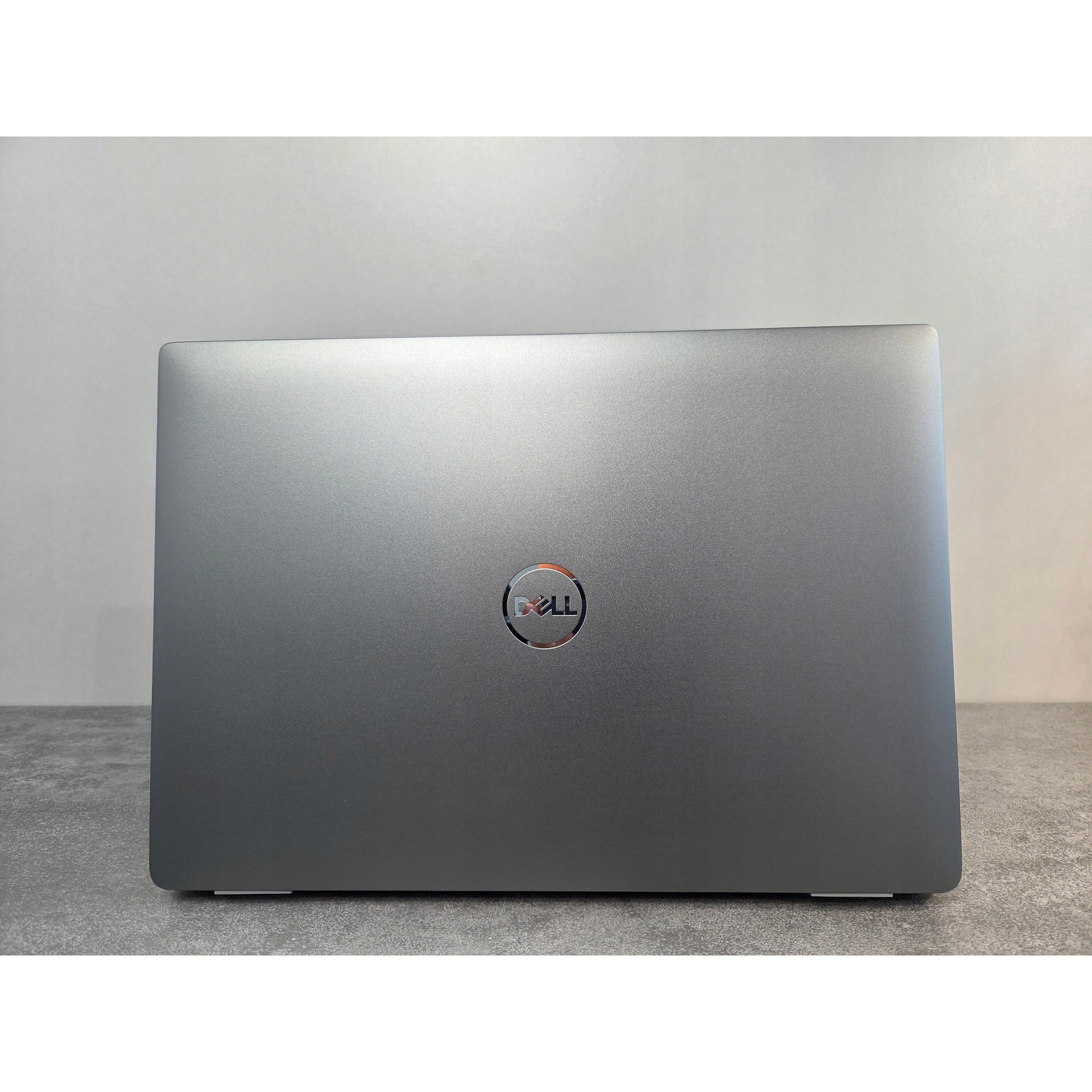 Laptop Dell Latitude 13.3 inch, i7-1365U, 16GB RAM, 1TB SSD, FHD+, argintiu, ultraportabil