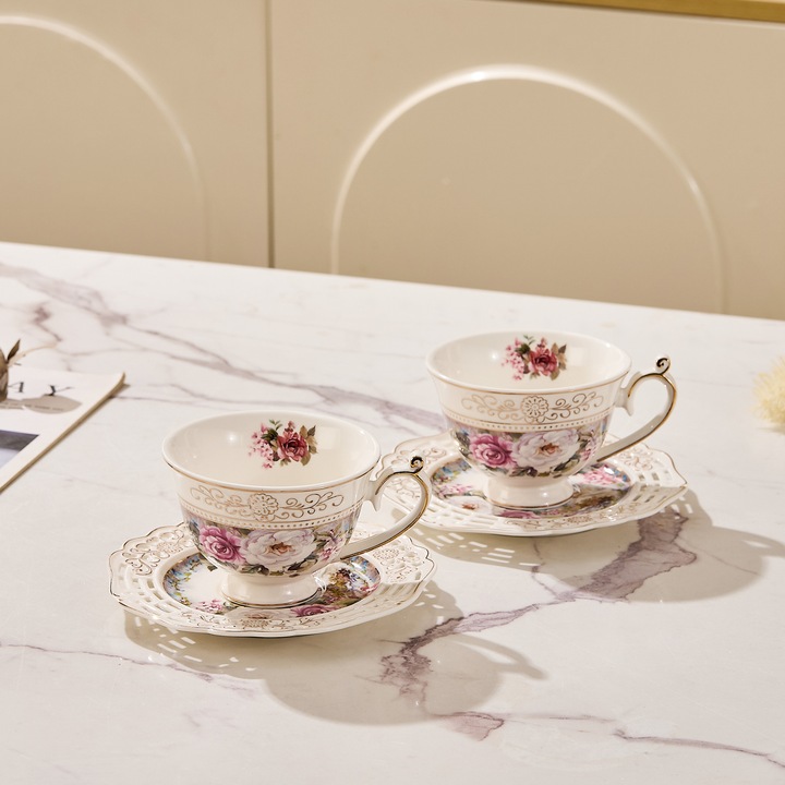 Set 2 cesti cafea cu 2 farfurioare rotunde portelan 200 ml – model floral elegant