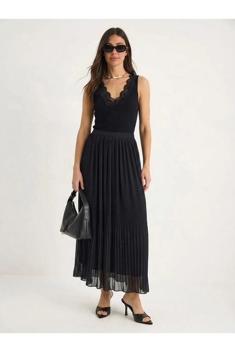 Fusta maxi plisata, Bianco Lucci, talie inalta, neagra, textil