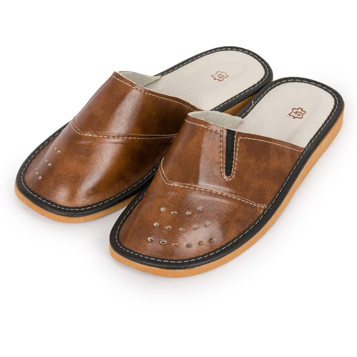Papuci piele maro, Maro