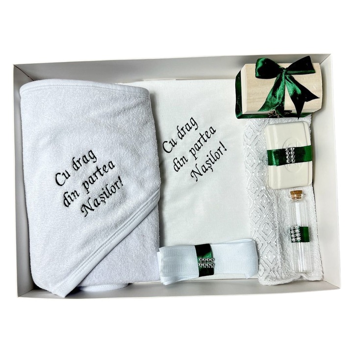 Trusou botez prin broderie Cu drag din partea nasilor- verde, 7 piese, bumbac