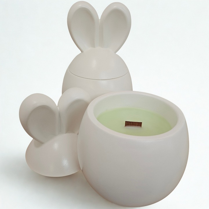 Парфюмирана свещ Зайко, NOBAMO, бяла, кокосов и кайсиев восък, 16 см, веган