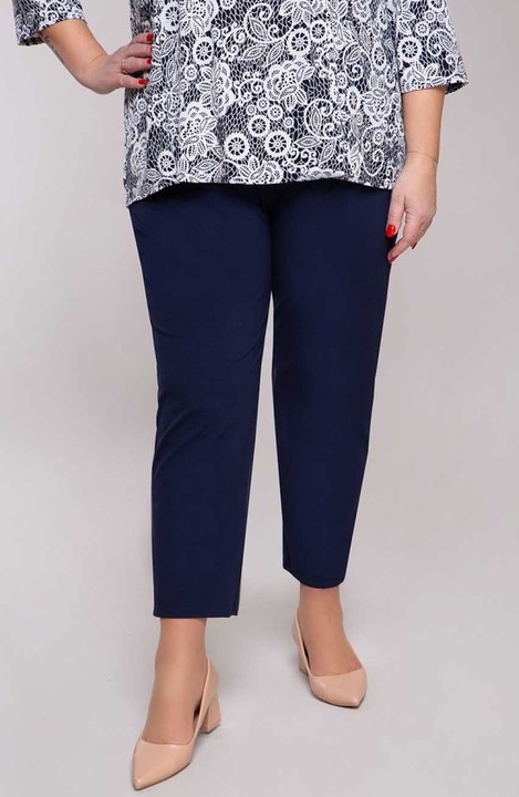 Прави тъмносини панталони